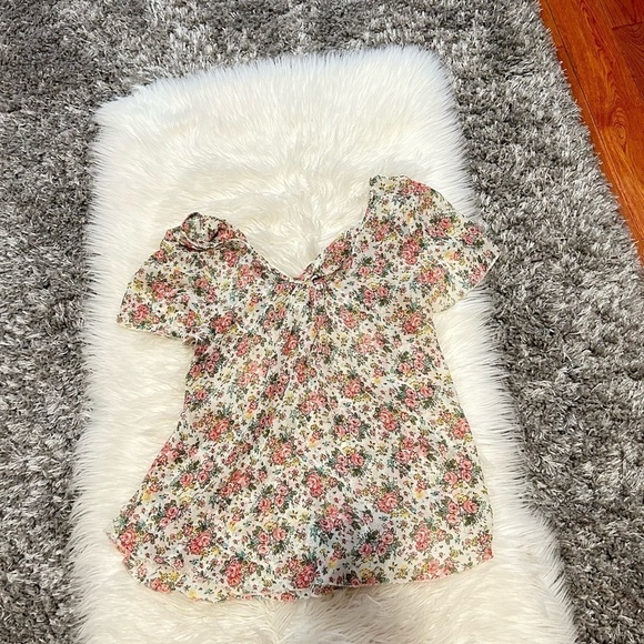 Floral blouse - Picture 1 of 1